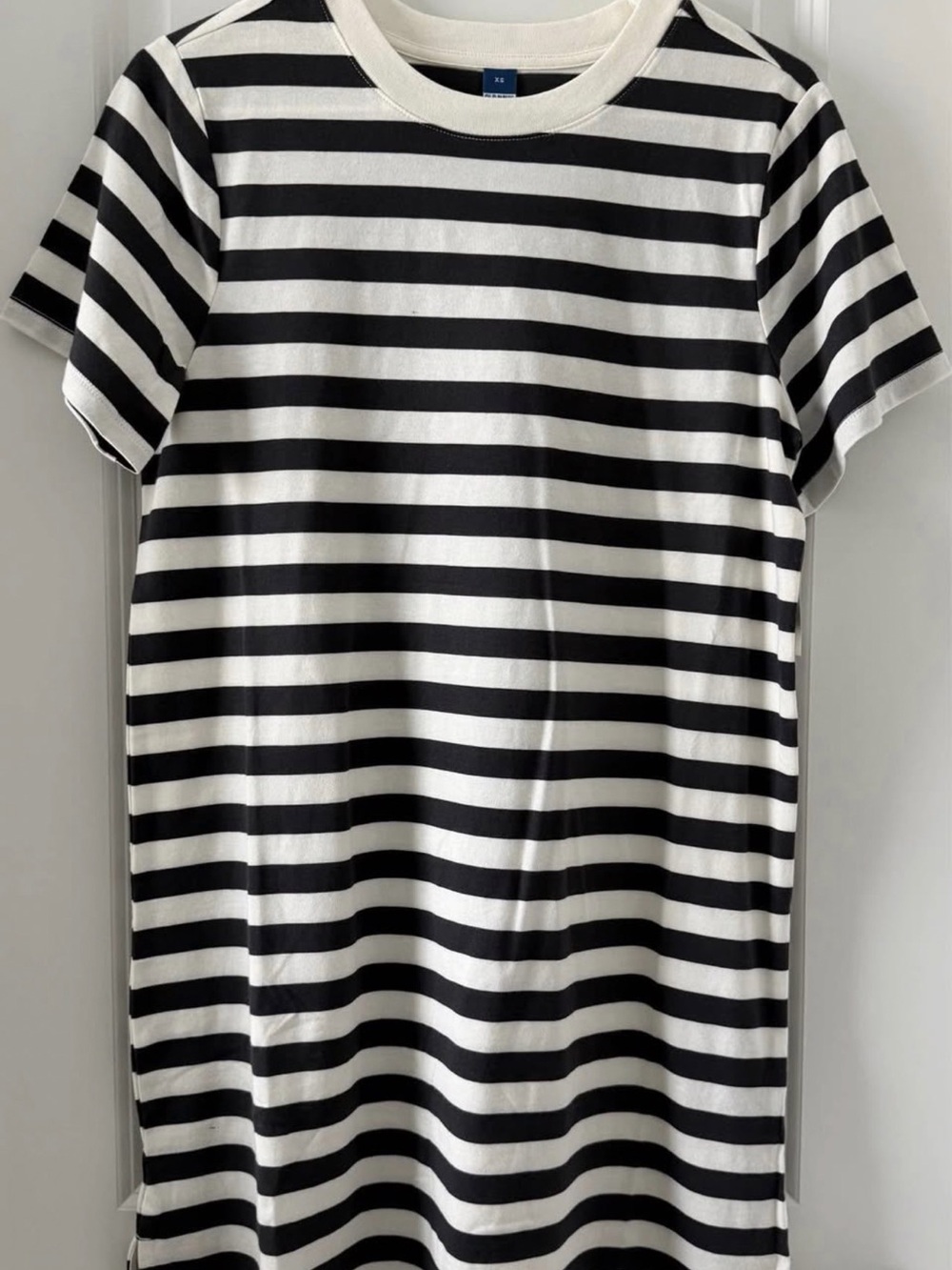 Old Navy Charcoal & White Striped Woman’s T-Shirt Dress XS 100% Cotton - NWT